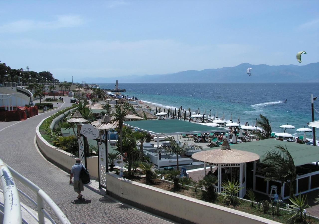 Le Mirage Boutique Hotell Reggio di Calabria Exteriör bild