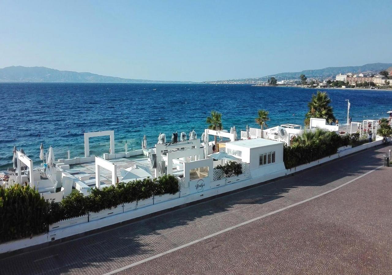 Le Mirage Boutique Hotell Reggio di Calabria Exteriör bild