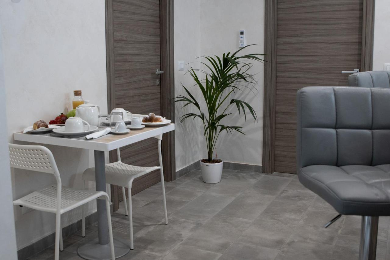 Le Mirage Boutique Hotell Reggio di Calabria Exteriör bild